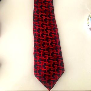 Classic Gucci silk tie